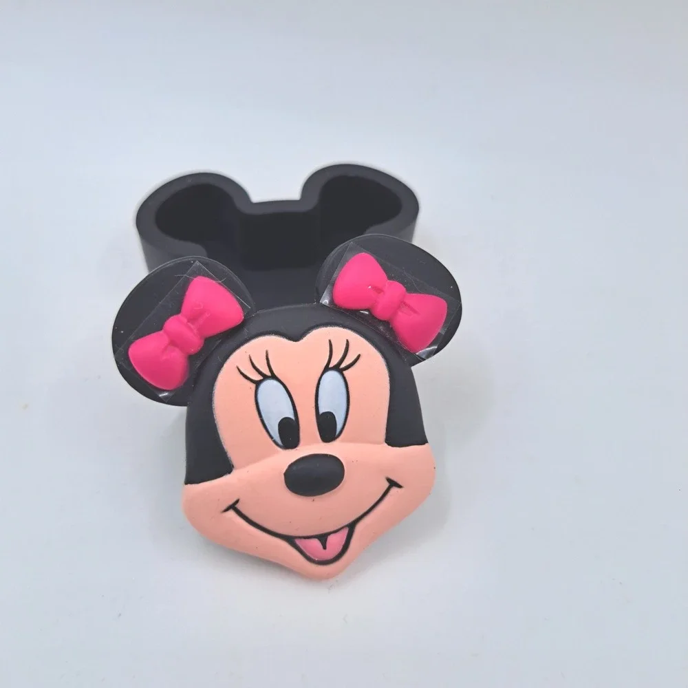 Avon Kids Disney Minnie Mouse Jewelry Surprise Box with Brooch and Earrings Set